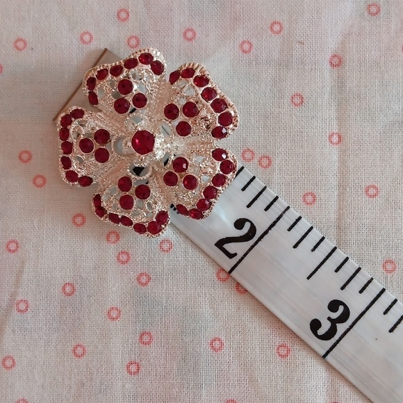 Silver Tone Red Rhinestone Brooch - Picture 4 of 6